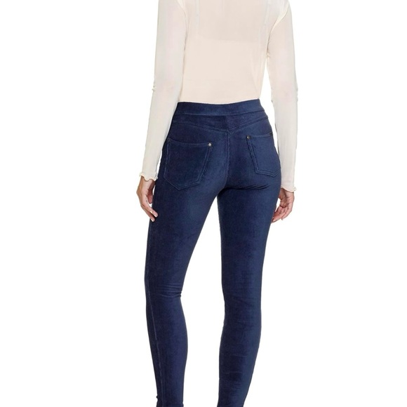 HUE Woman’s Corduroy Legging Size Small Color Cobblestone Green - Picture 2 of 6